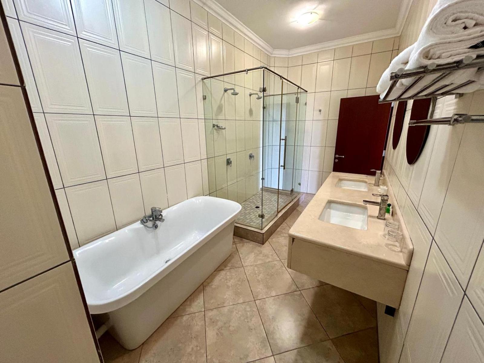 Karibu Leisure Resort Thapane Luaran gambar