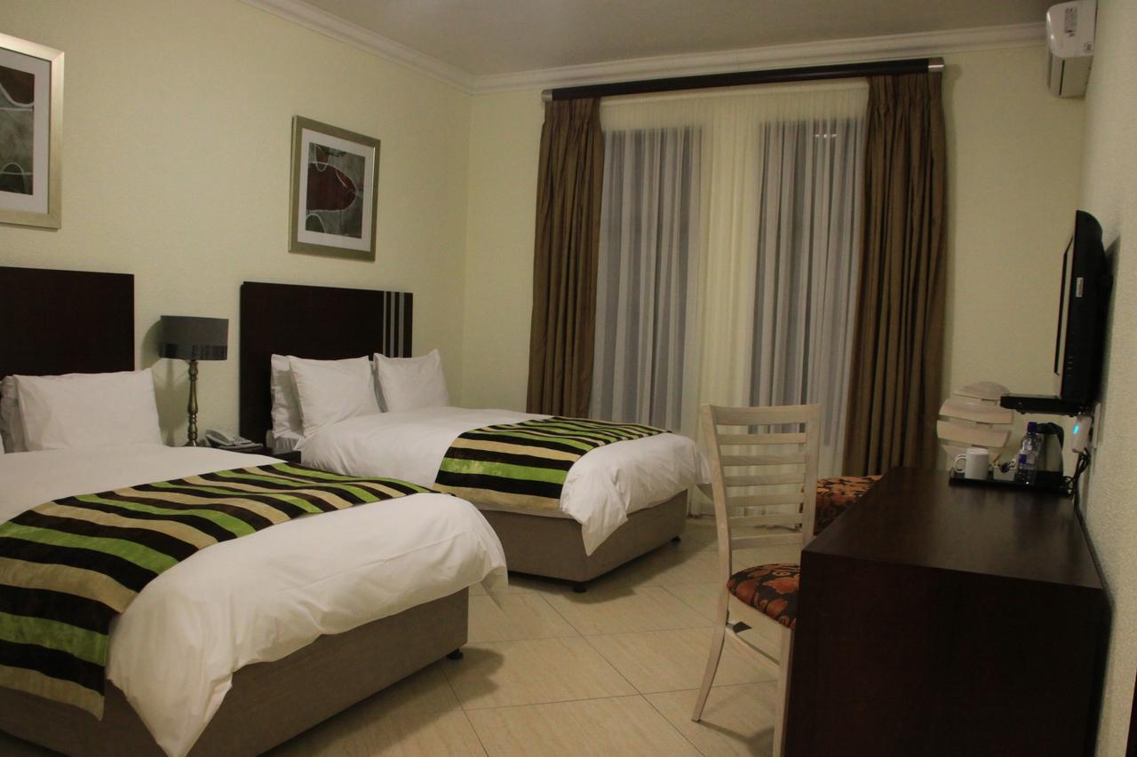Karibu Leisure Resort Thapane Luaran gambar